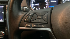 Nissan Qashqai 1.3 DiG-T N-Connecta 5dr Petrol Hatchback